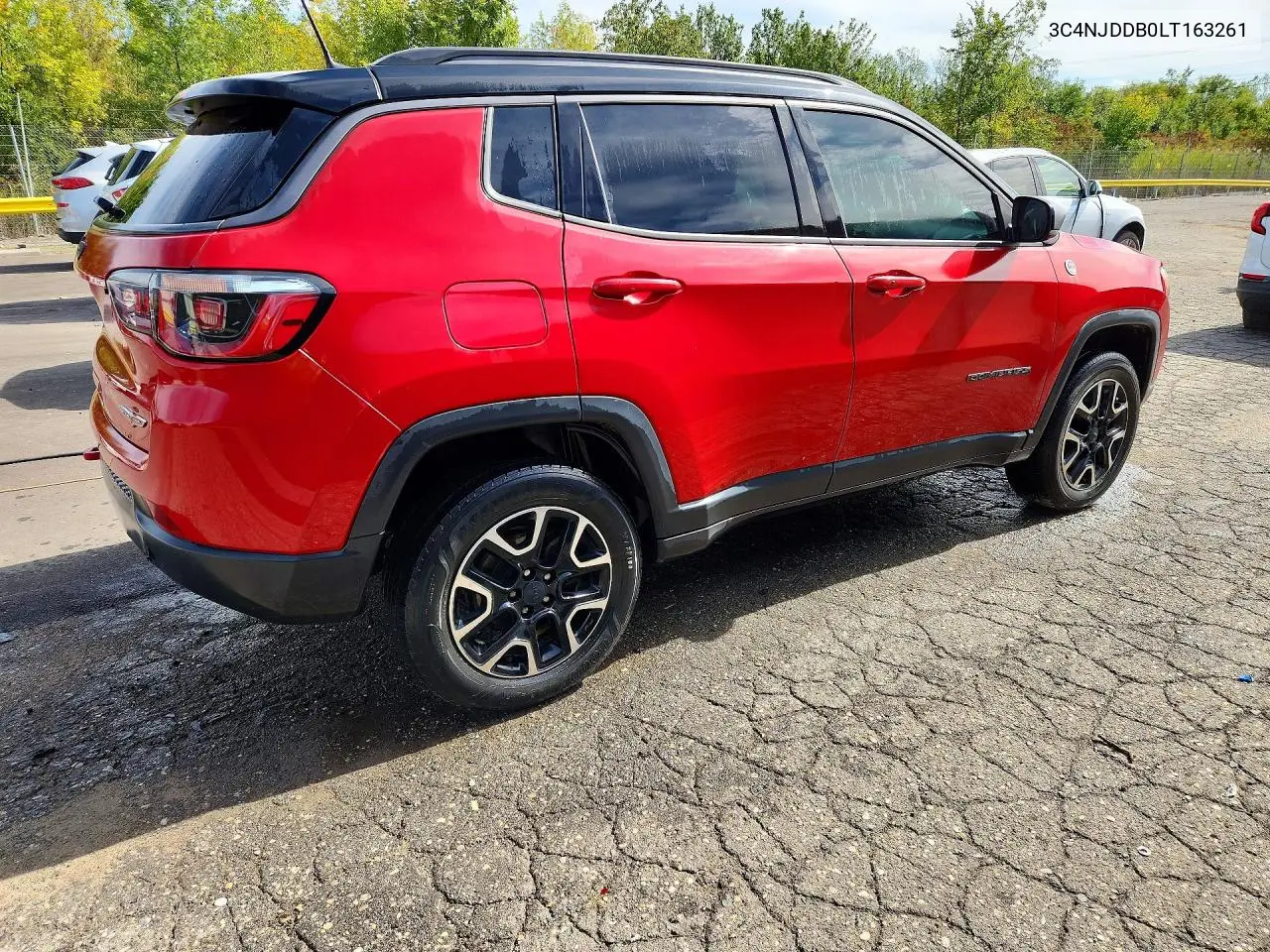 2020 JEEP COMPASS VIN 3C4NJDDB0LT163261 — фото 3