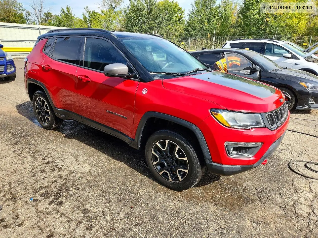 2020 JEEP COMPASS VIN 3C4NJDDB0LT163261 — фото 4