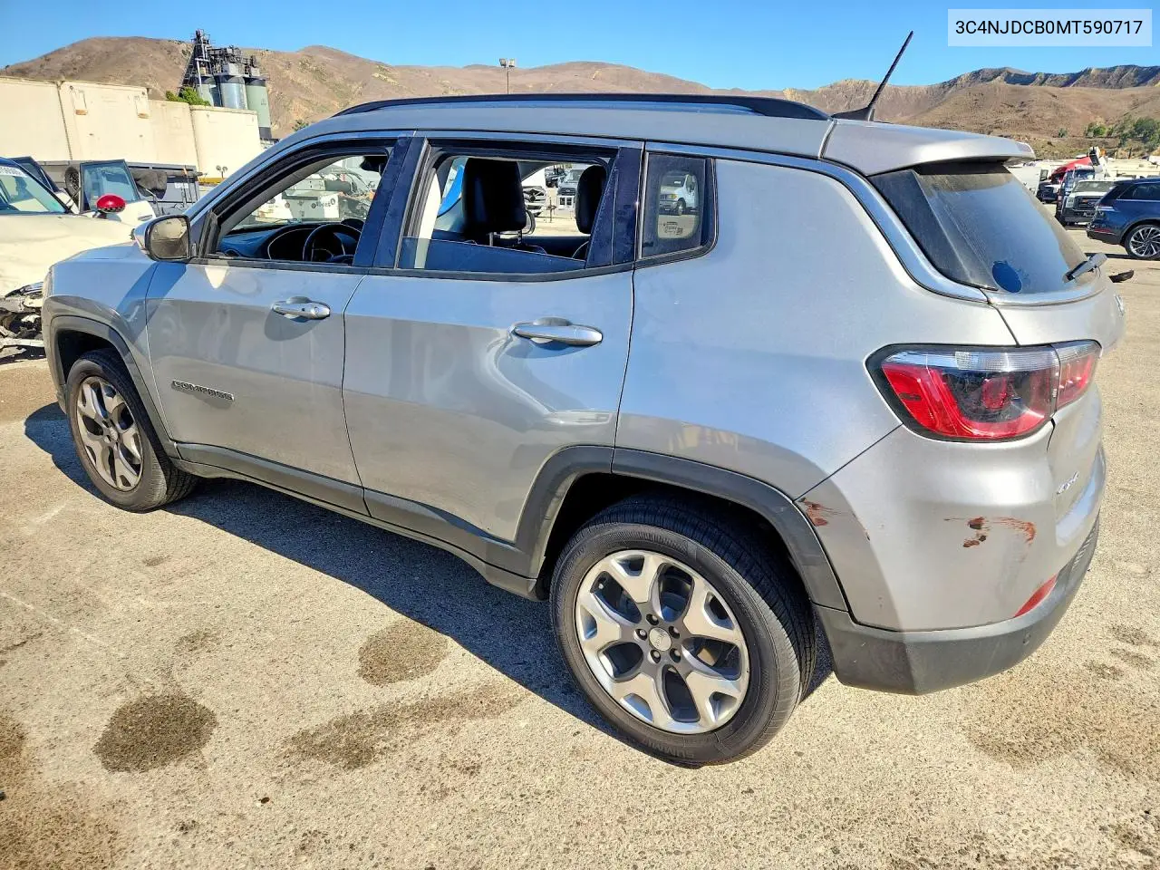 2021 JEEP COMPASS VIN 3C4NJDCB0MT590717 — фото 2