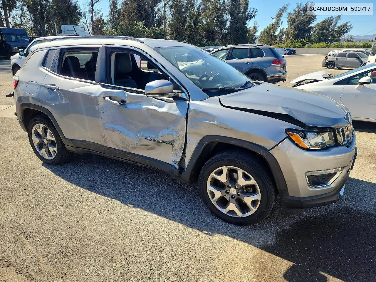 2021 JEEP COMPASS VIN 3C4NJDCB0MT590717 — фото 4