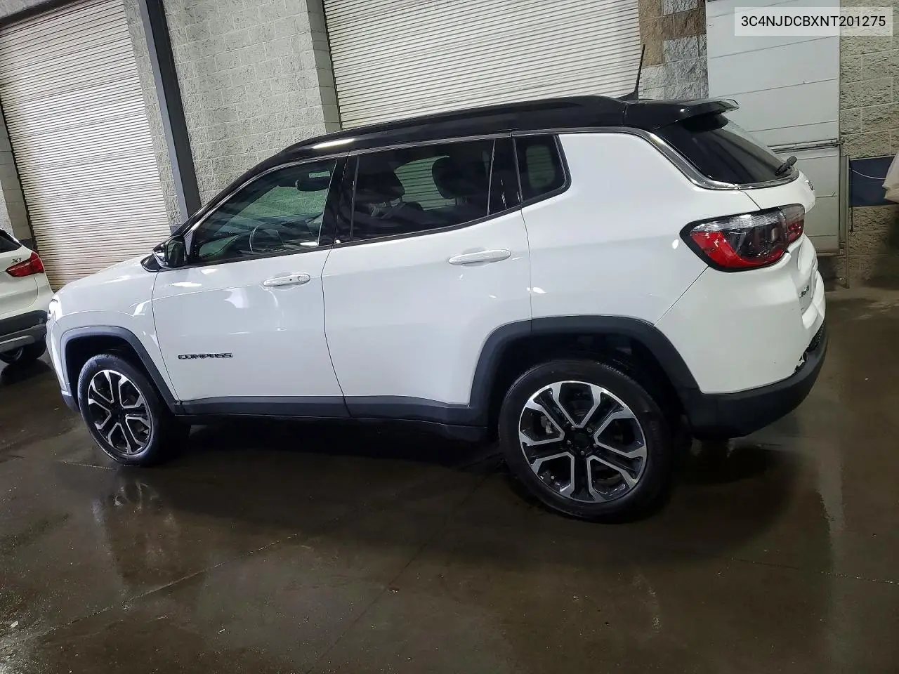 2022 JEEP COMPASS VIN 3C4NJDCBXNT201275 — фото 2