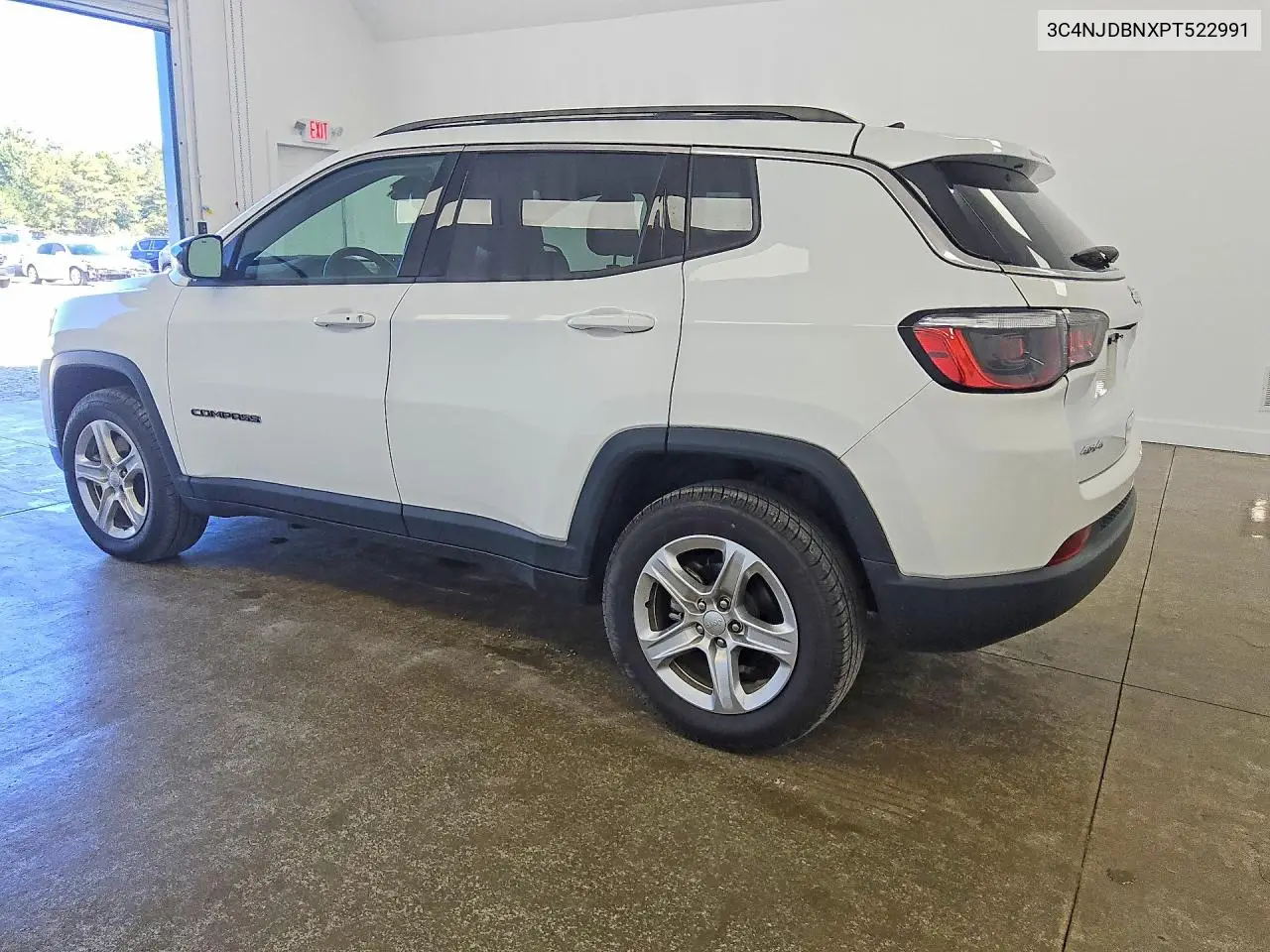 2023 JEEP COMPASS VIN 3C4NJDBNXPT522991 — фото 2
