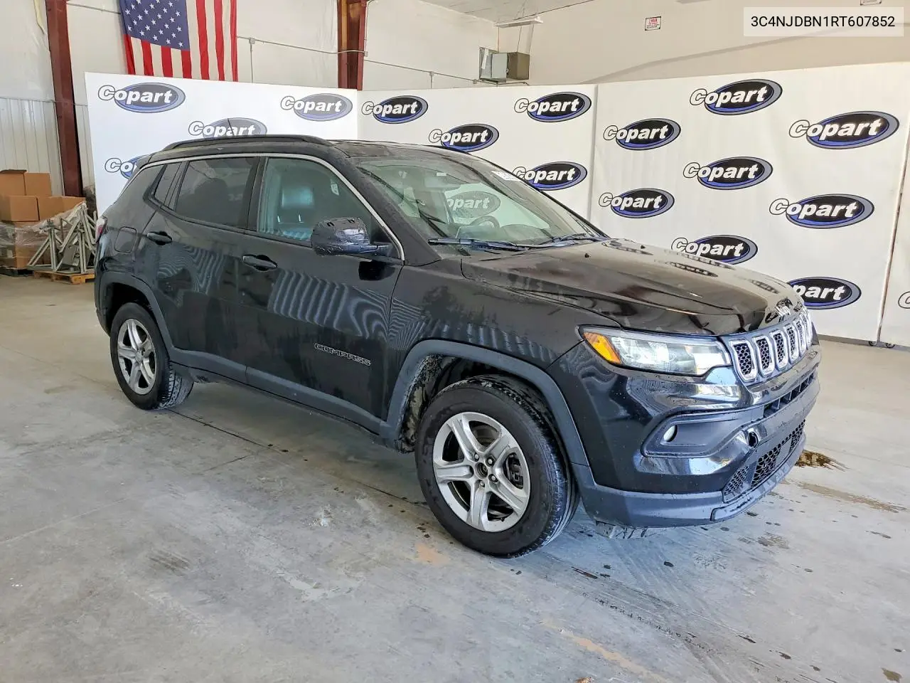 2024 JEEP COMPASS VIN 3C4NJDBN1RT607852 — фото 4