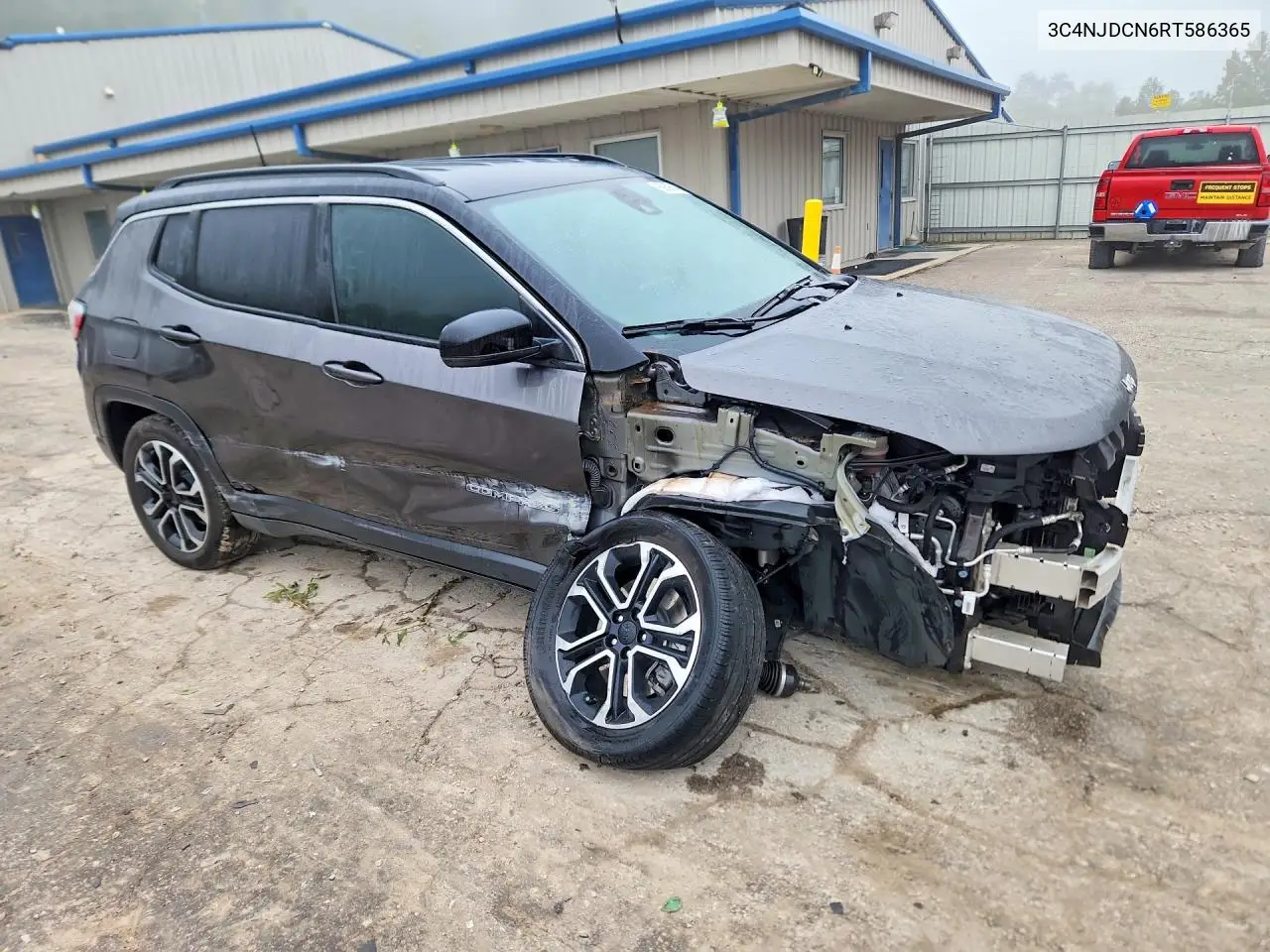 2024 JEEP COMPASS VIN 3C4NJDCN6RT586365 — фото 4