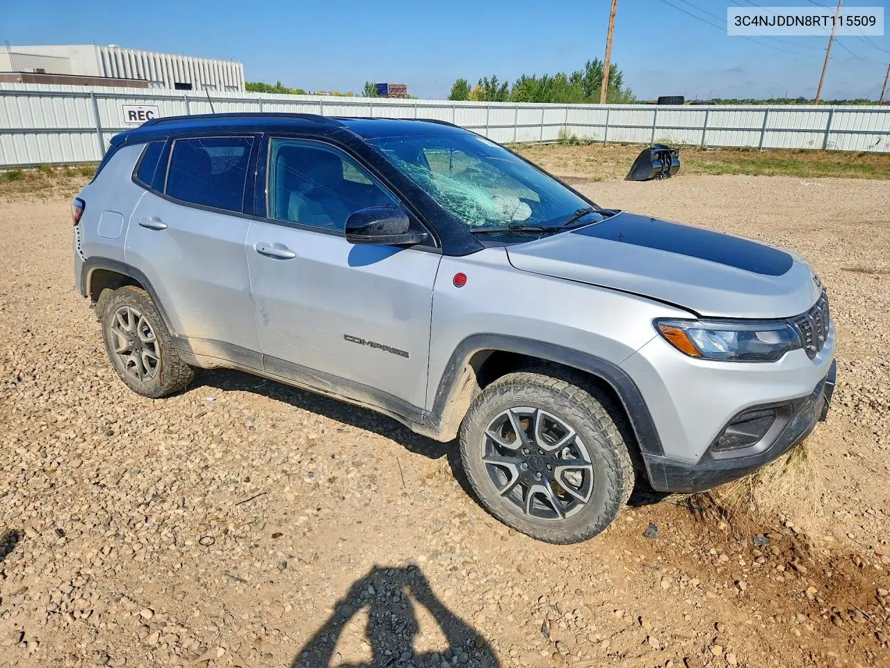 2024 JEEP COMPASS VIN 3C4NJDDN8RT115509 — фото 4
