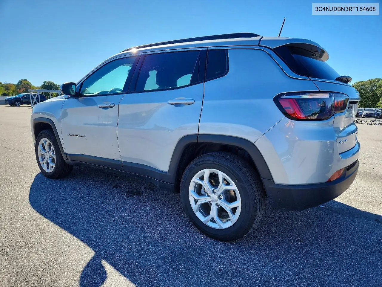 2024 JEEP COMPASS VIN 3C4NJDBN3RT154608 — фото 2