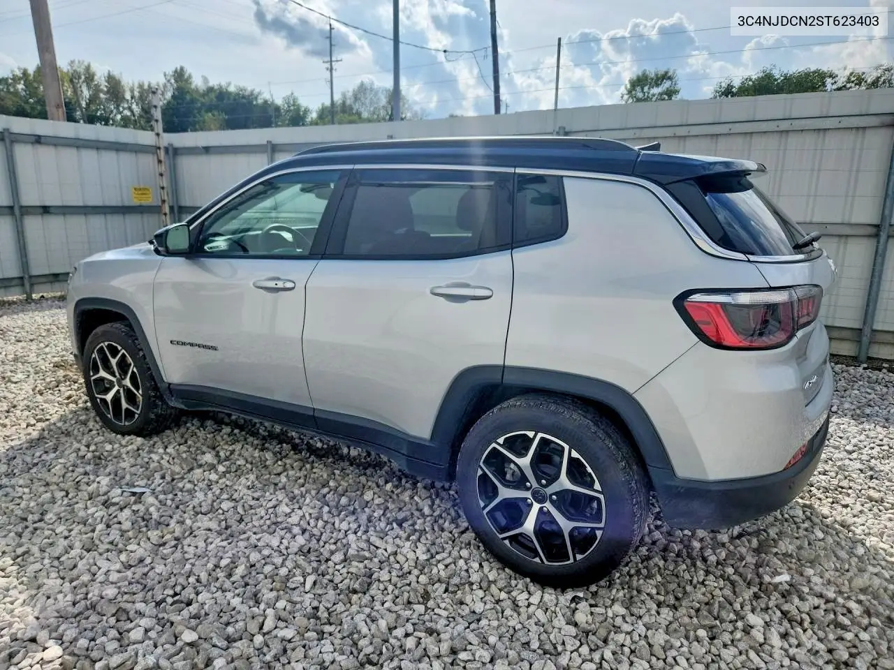 2025 JEEP COMPASS VIN 3C4NJDCN2ST623403 — фото 2