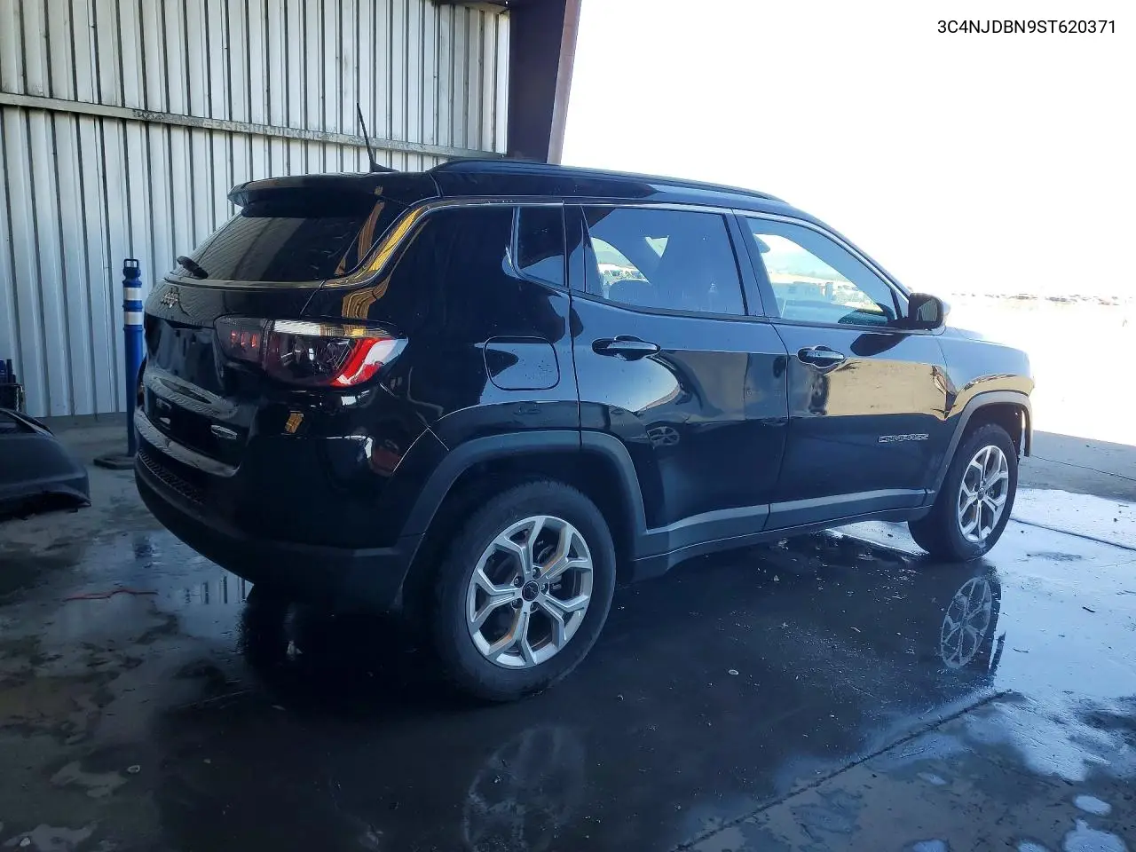 2025 JEEP COMPASS VIN 3C4NJDBN9ST620371 — фото 3