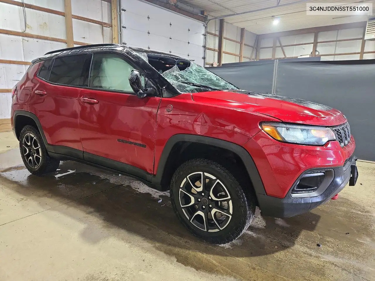 2025 JEEP COMPASS VIN 3C4NJDDN5ST551000 — фото 4