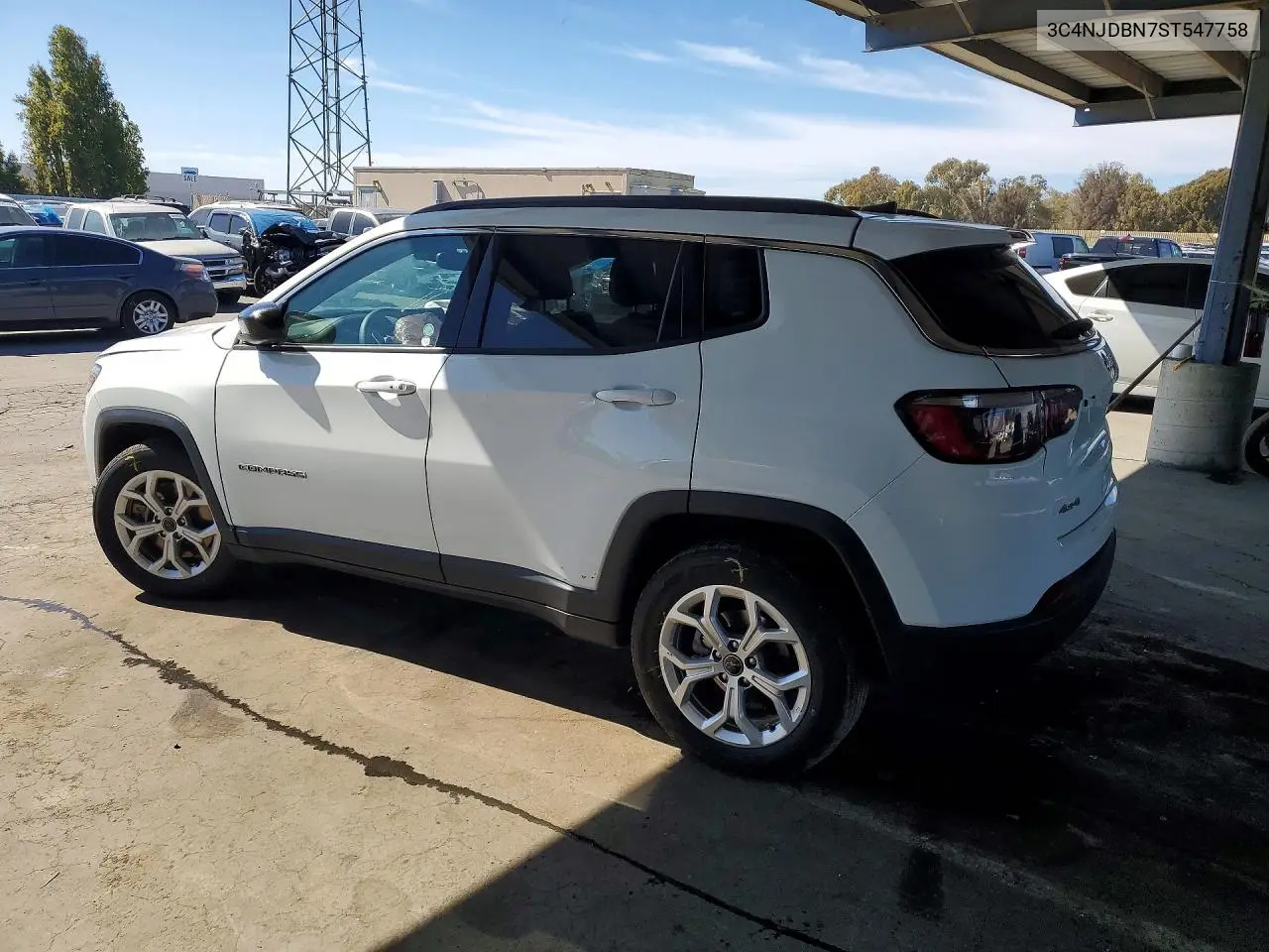 2025 JEEP COMPASS VIN 3C4NJDBN7ST547758 — фото 2