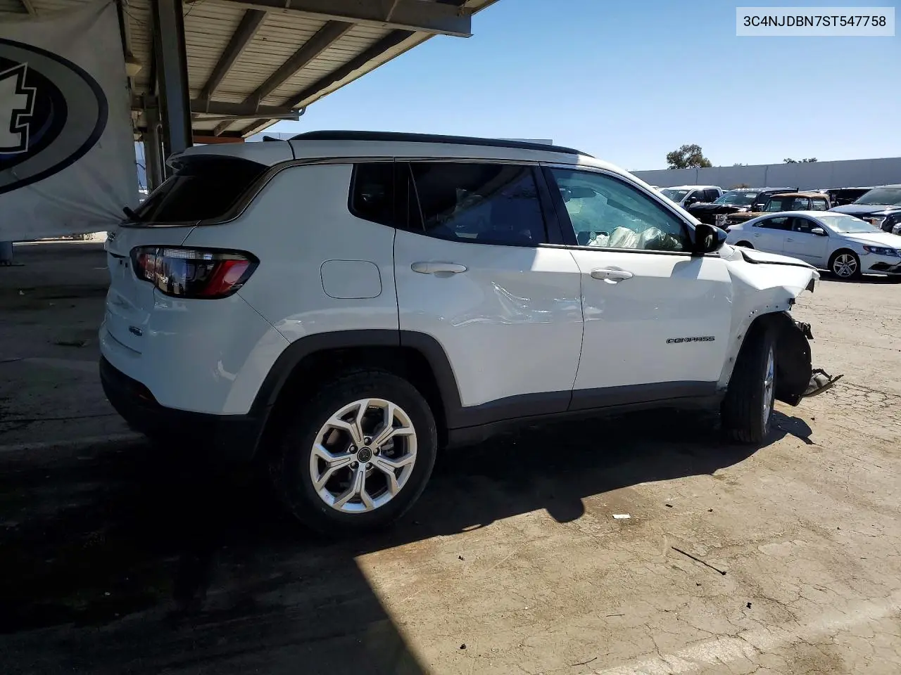 2025 JEEP COMPASS VIN 3C4NJDBN7ST547758 — фото 3