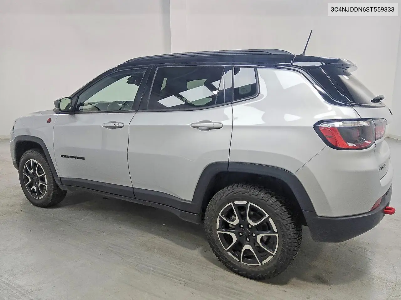 2025 JEEP COMPASS VIN 3C4NJDDN6ST559333 — фото 2
