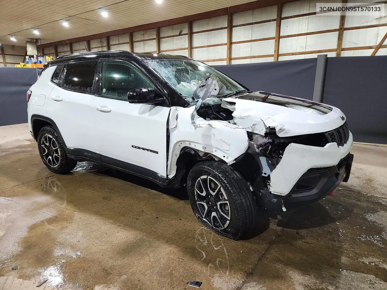 2025 JEEP COMPASS VIN 3C4NJDDN9ST570133 — фото 4