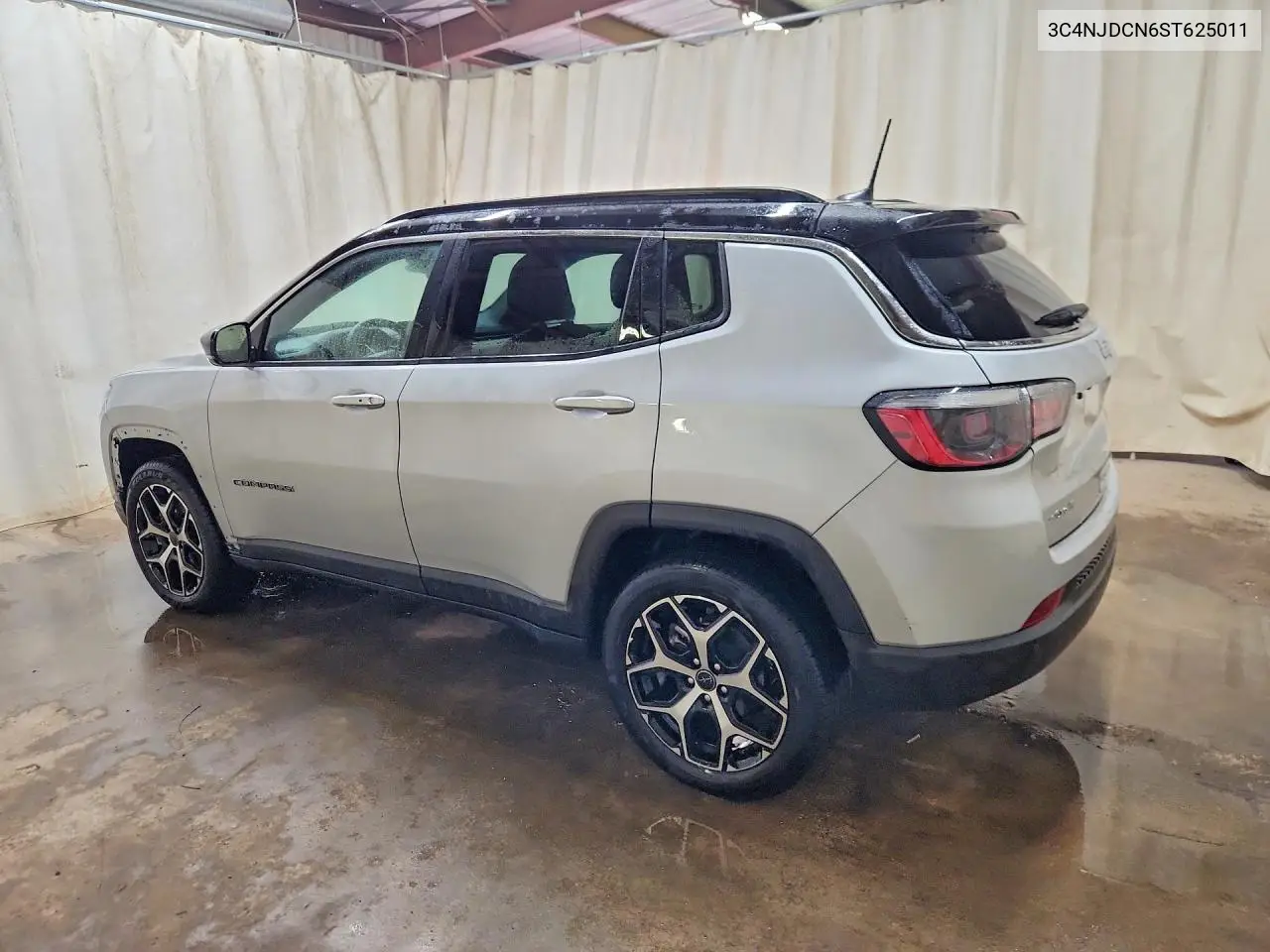 2025 JEEP COMPASS VIN 3C4NJDCN6ST625011 — фото 2