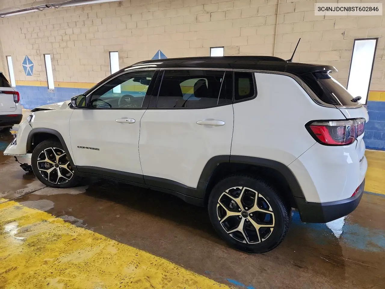 2025 JEEP COMPASS VIN 3C4NJDCN8ST602846 — фото 2