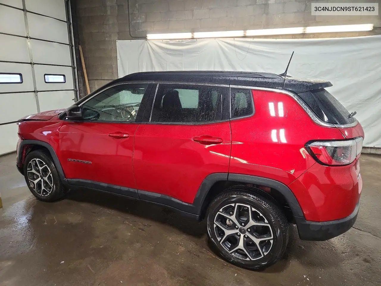 2025 JEEP COMPASS VIN 3C4NJDCN9ST621423 — фото 2
