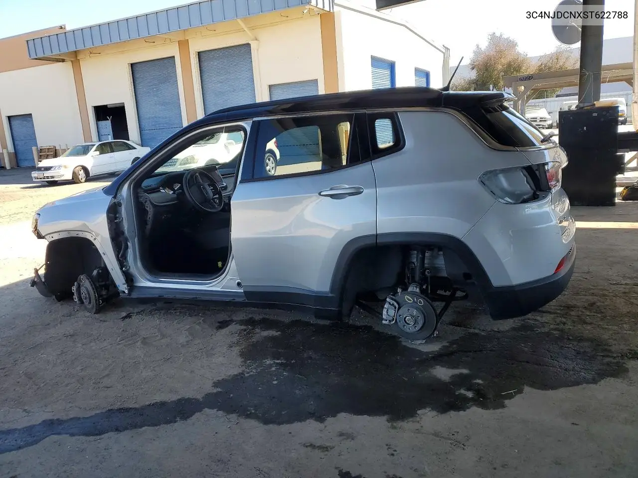 2025 JEEP COMPASS VIN 3C4NJDCNXST622788 — фото 2