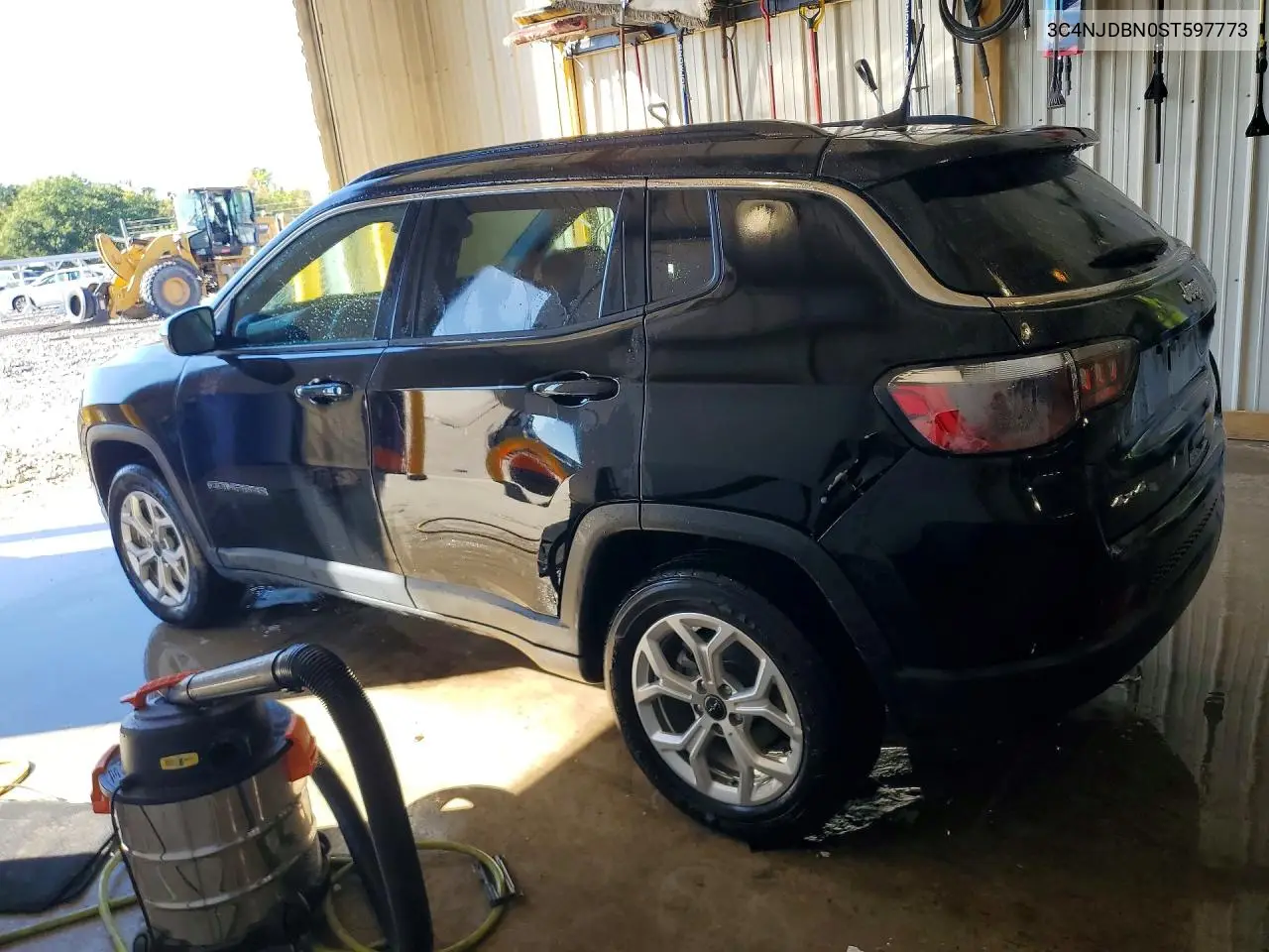 2025 JEEP COMPASS VIN 3C4NJDBN0ST597773 — фото 2