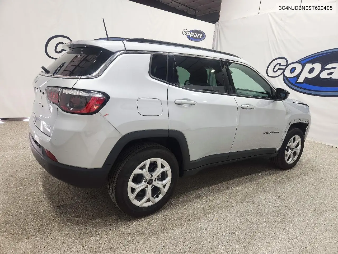 2025 JEEP COMPASS VIN 3C4NJDBN0ST620405 — фото 3