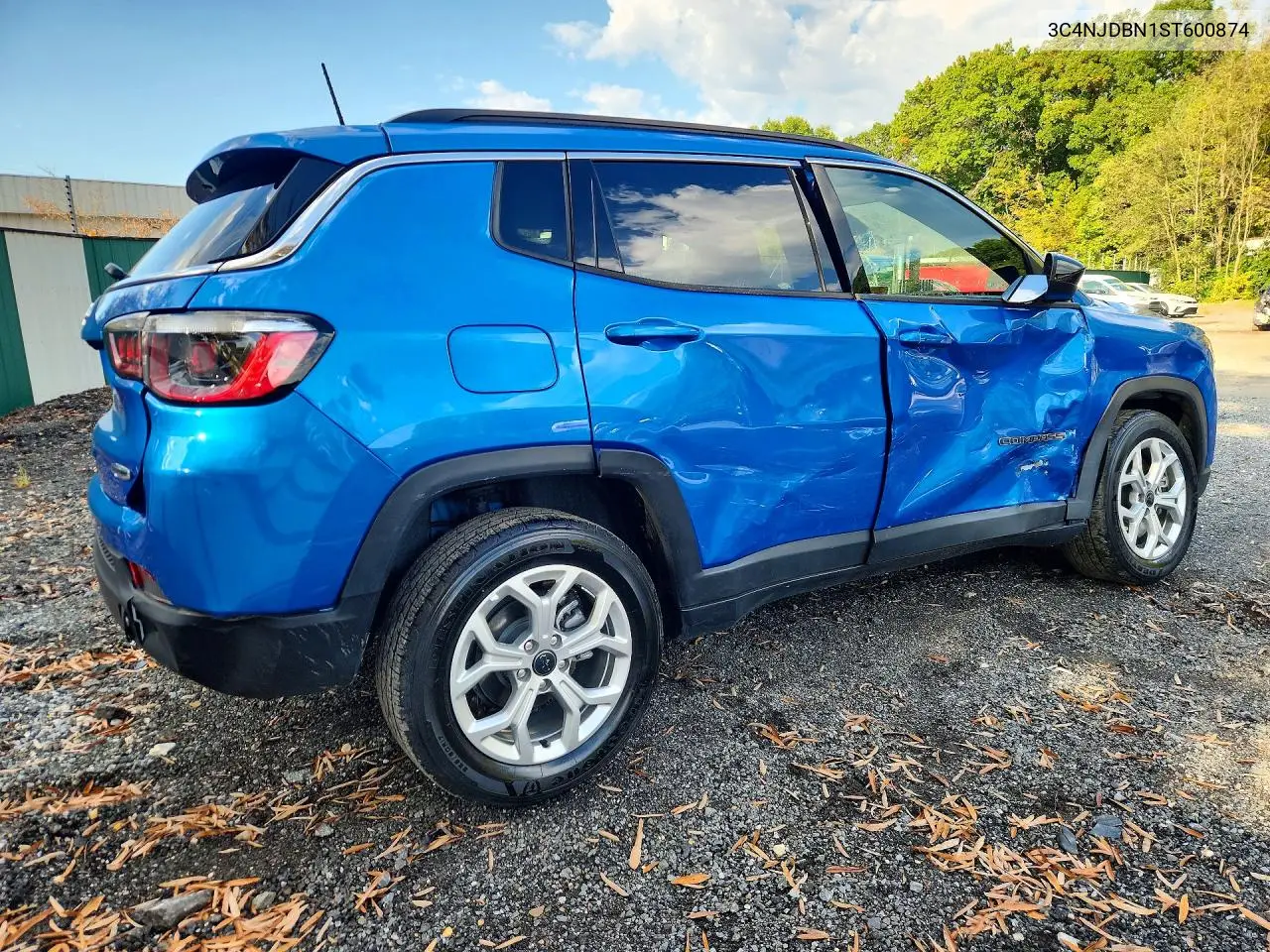 2025 JEEP COMPASS VIN 3C4NJDBN1ST600874 — фото 2