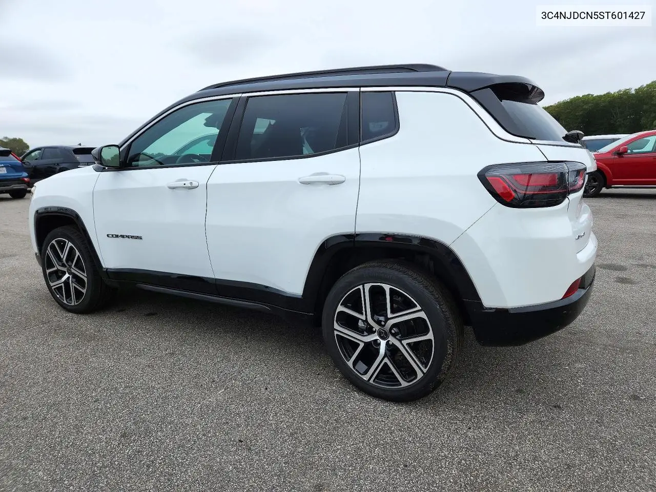2025 JEEP COMPASS VIN 3C4NJDCN5ST601427 — фото 2