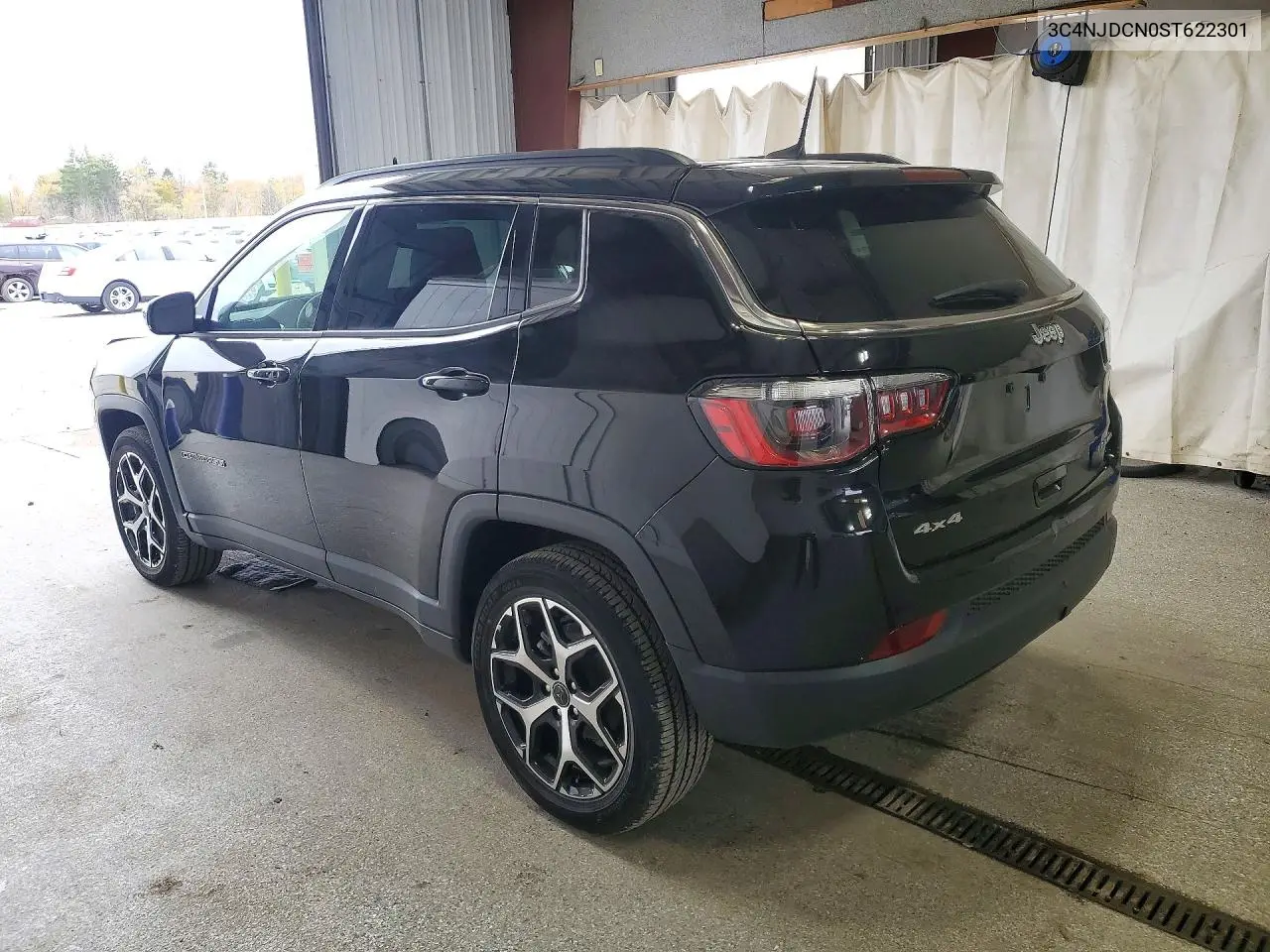 2025 JEEP COMPASS VIN 3C4NJDCN0ST622301 — фото 2
