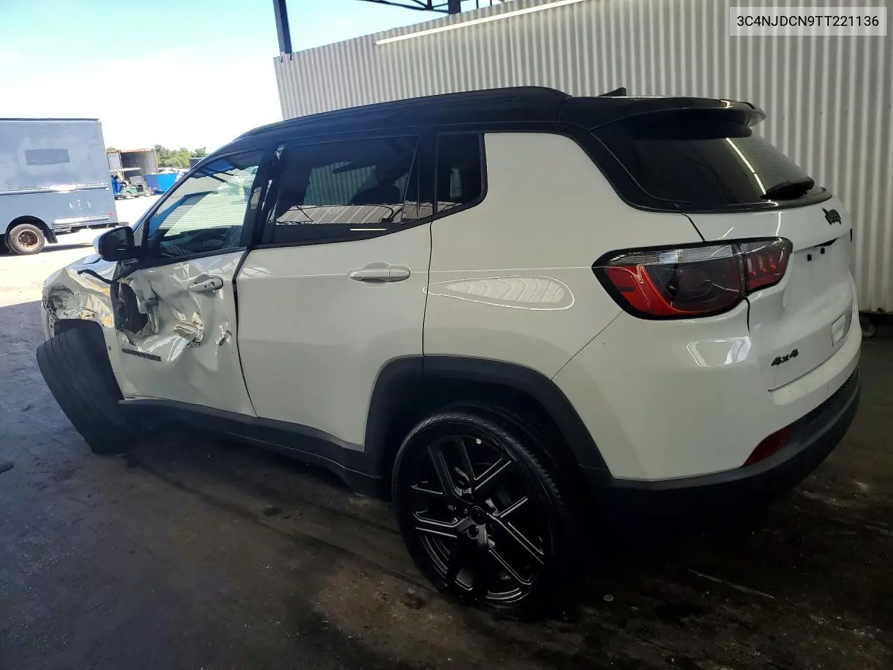 2026 JEEP COMPASS VIN 3C4NJDCN9TT221136 — фото 2