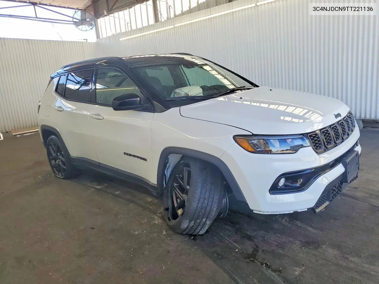 2026 JEEP COMPASS VIN 3C4NJDCN9TT221136 — фото 4