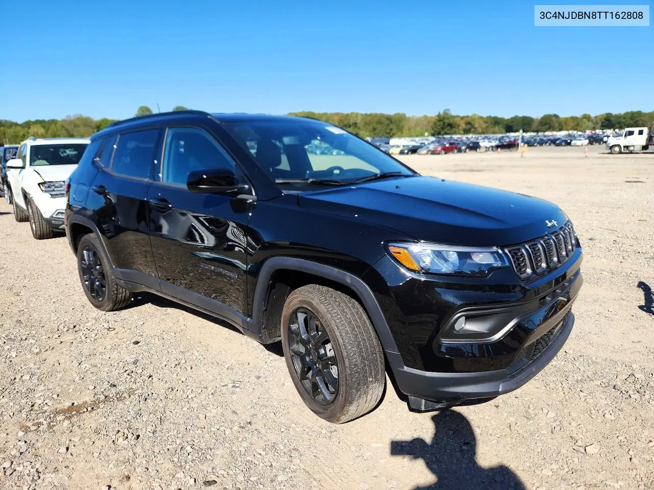 2026 JEEP COMPASS VIN 3C4NJDBN8TT162808 — фото 4