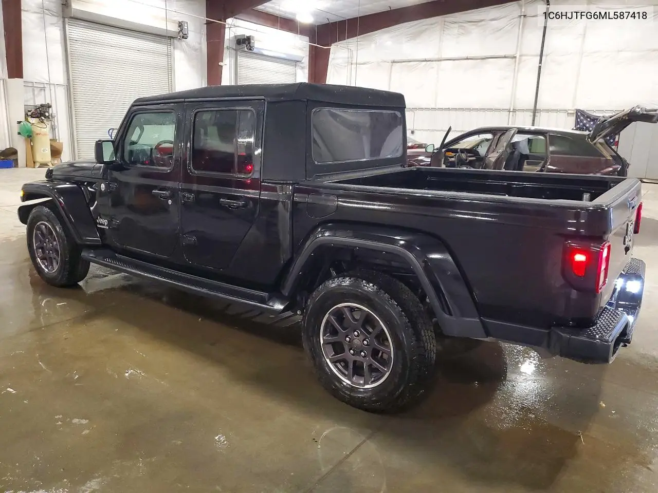 2021 JEEP GLADIATOR VIN 1C6HJTFG6ML587418 — фото 2