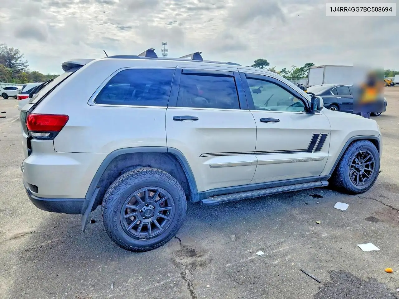 2011 JEEP GRAND CHEROKEE VIN 1J4RR4GG7BC508694 — фото 3