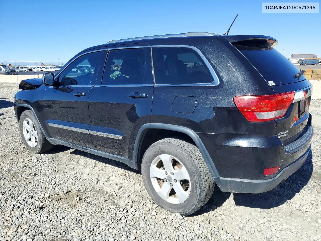 2013 JEEP GRAND CHEROKEE VIN 1C4RJFAT2DC571395 — фото 2