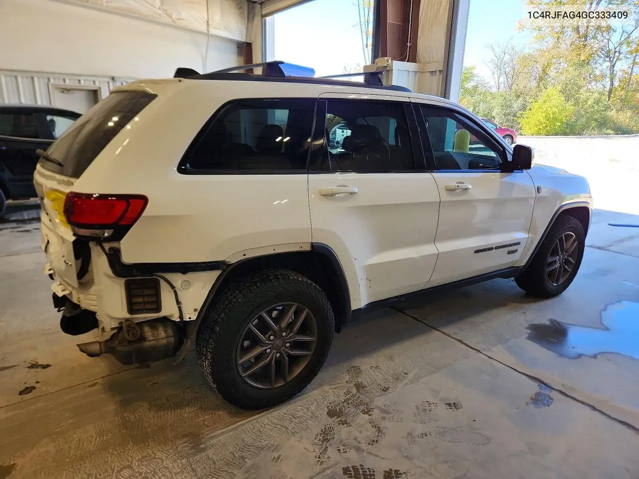 2016 JEEP GRAND CHEROKEE VIN 1C4RJFAG4GC333409 — фото 3