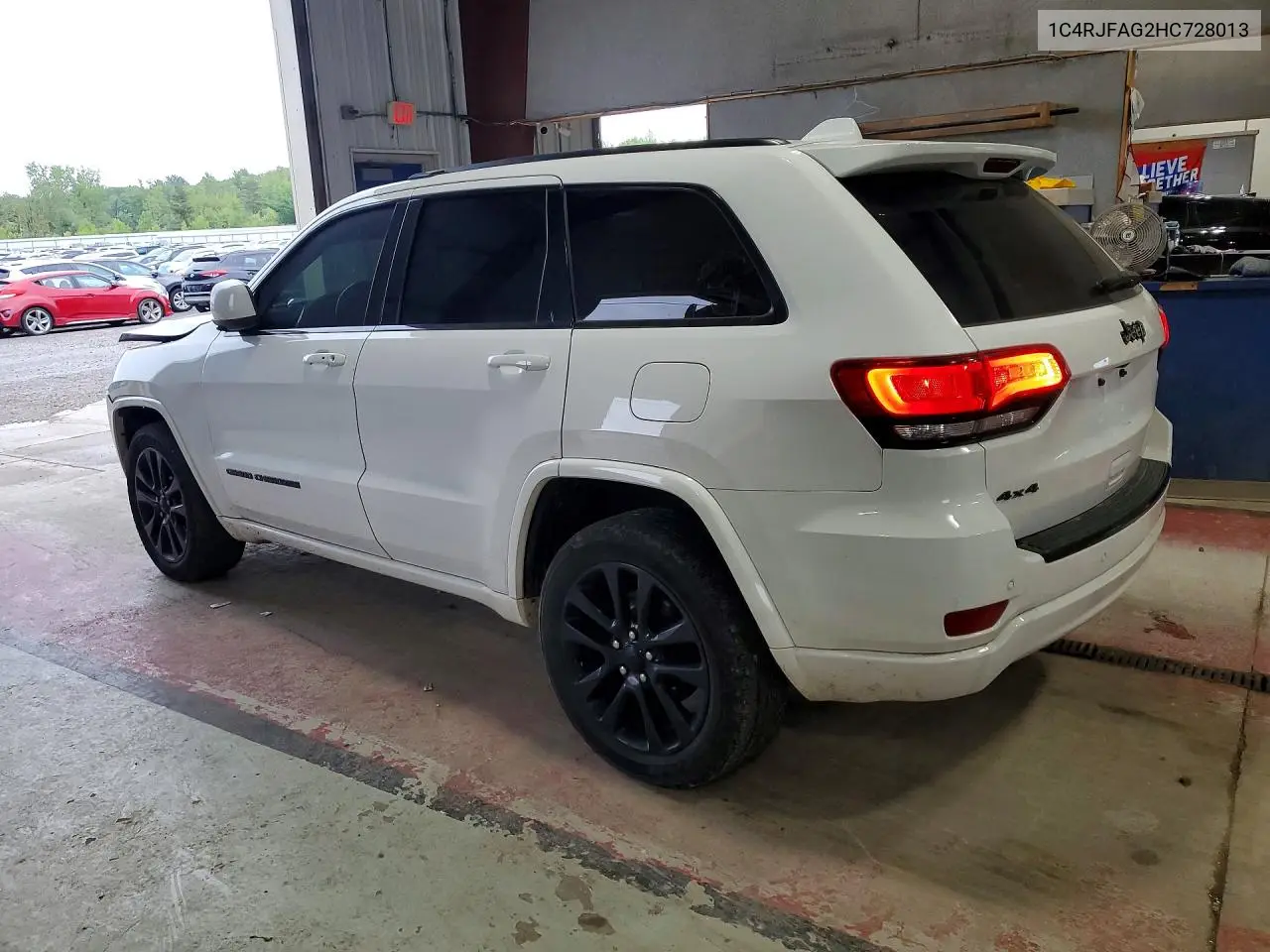 2017 JEEP GRAND CHEROKEE VIN 1C4RJFAG2HC728013 — фото 2