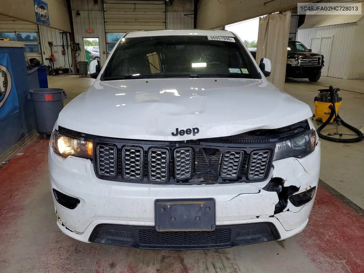 2017 JEEP GRAND CHEROKEE VIN 1C4RJFAG2HC728013 — фото 5