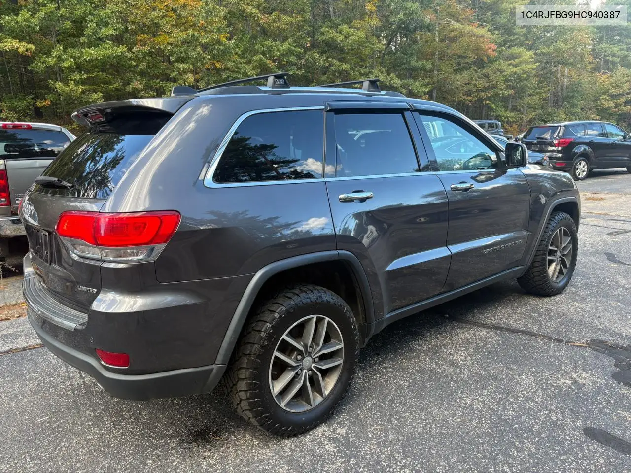 2017 JEEP GRAND CHEROKEE VIN 1C4RJFBG9HC940387 — фото 4