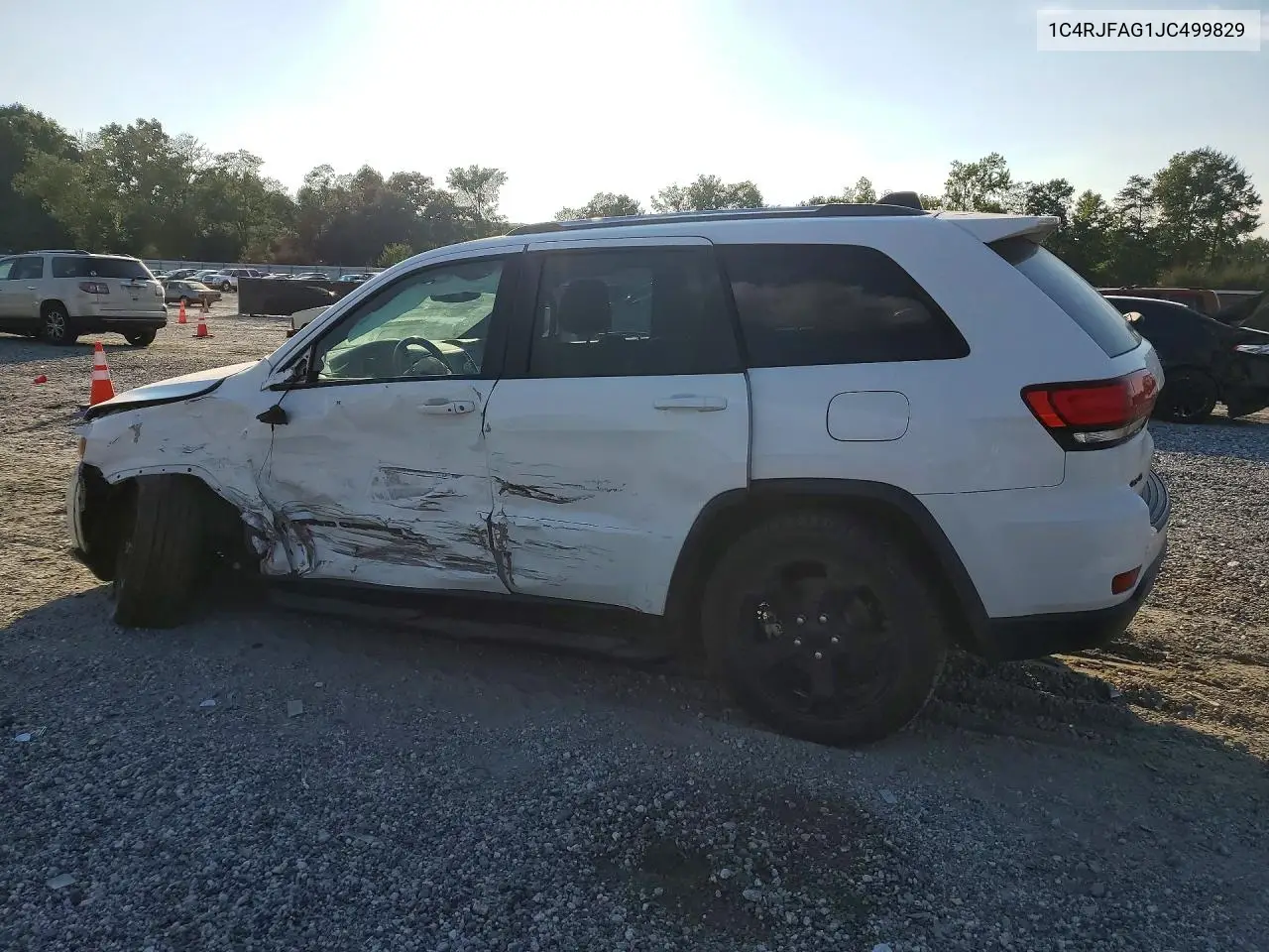 2018 JEEP GRAND CHEROKEE VIN 1C4RJFAG1JC499829 — фото 2