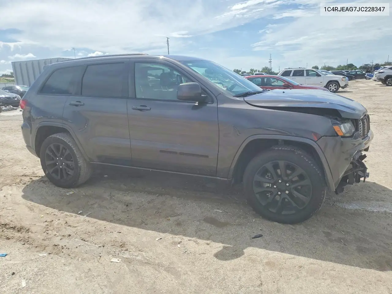 2018 JEEP GRAND CHEROKEE VIN 1C4RJEAG7JC228347 — фото 4