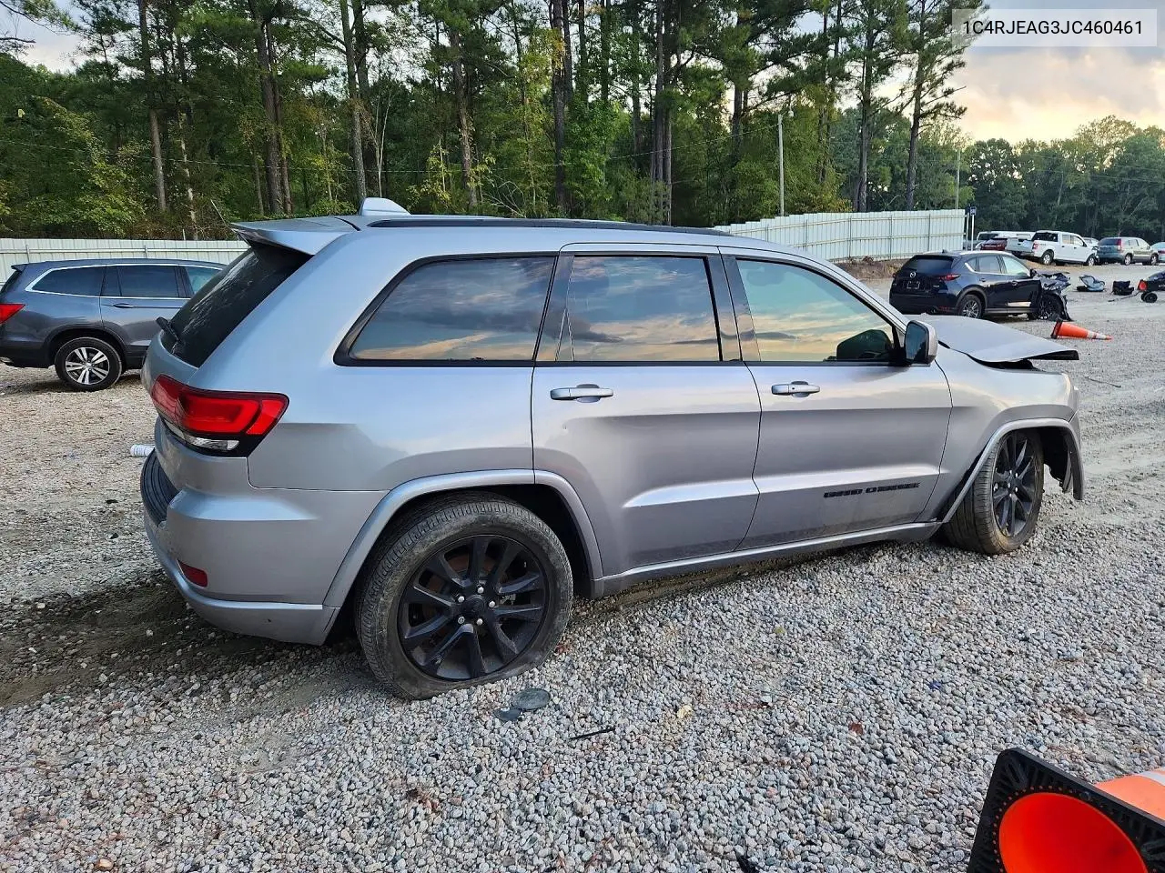 2018 JEEP GRAND CHEROKEE VIN 1C4RJEAG3JC460461 — фото 3