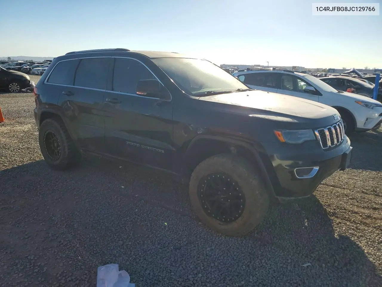 2018 JEEP GRAND CHEROKEE VIN 1C4RJFBG8JC129766 — фото 4