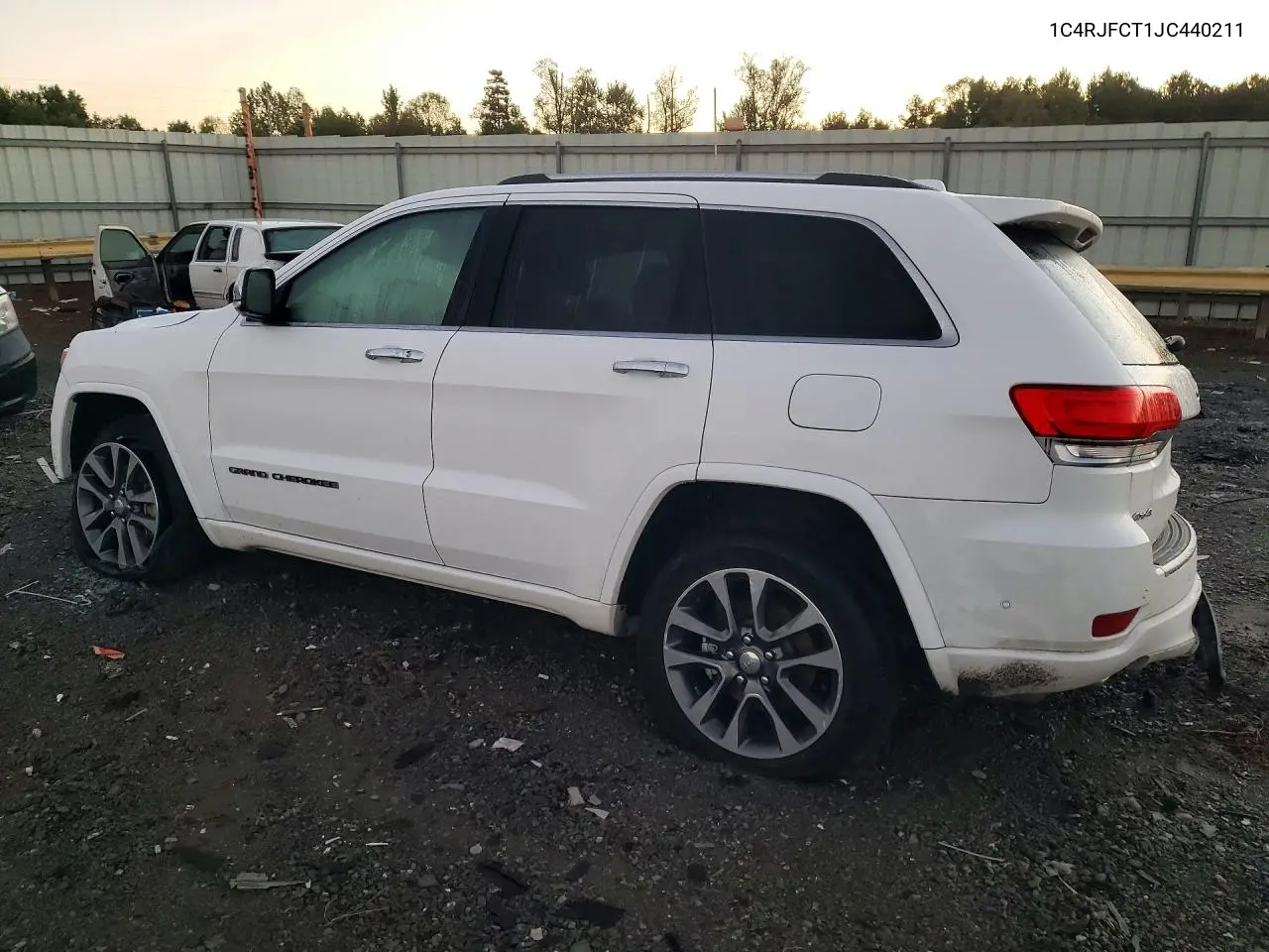 2018 JEEP GRAND CHEROKEE VIN 1C4RJFCT1JC440211 — фото 2