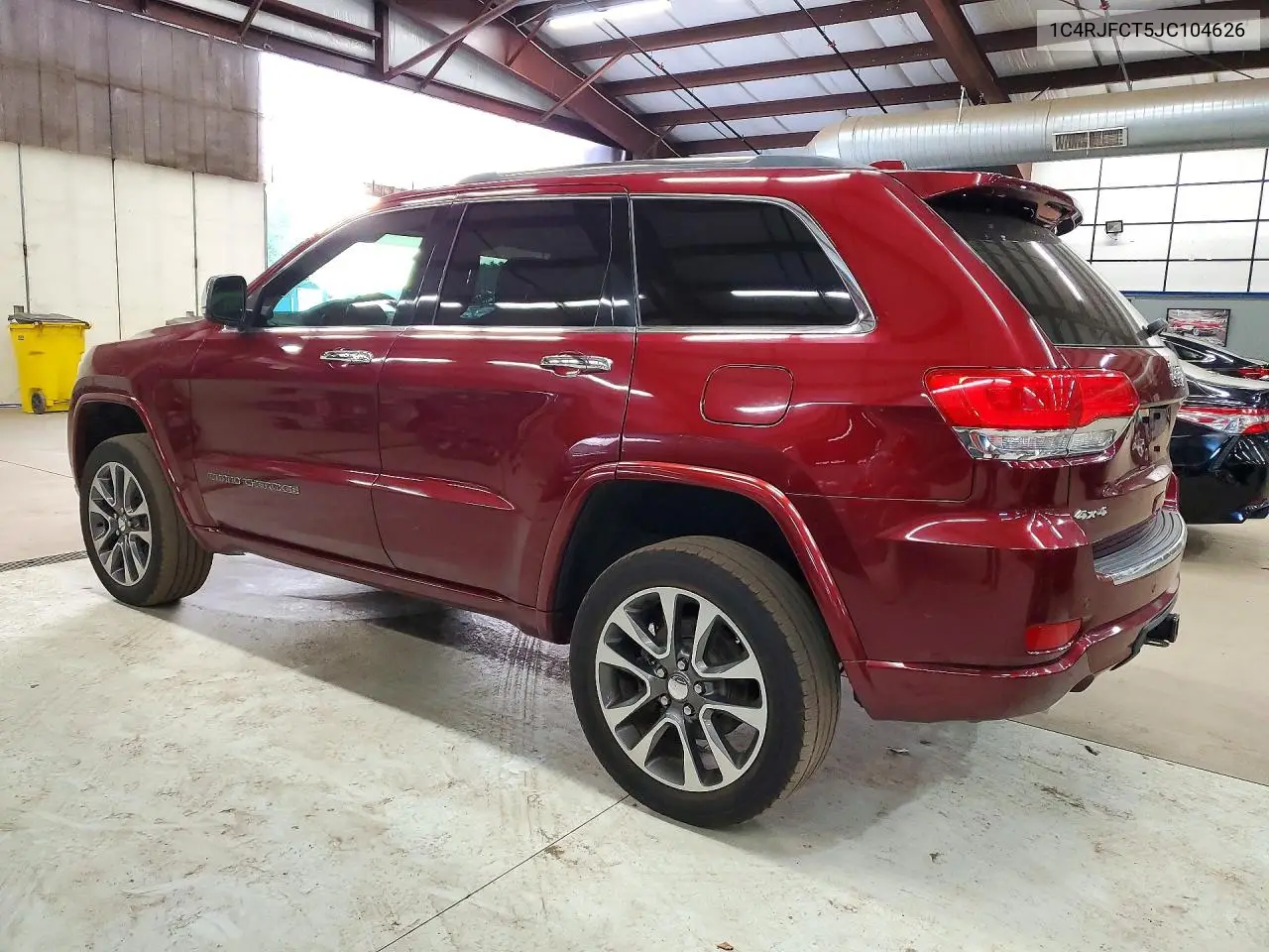 2018 JEEP GRAND CHEROKEE VIN 1C4RJFCT5JC104626 — фото 2