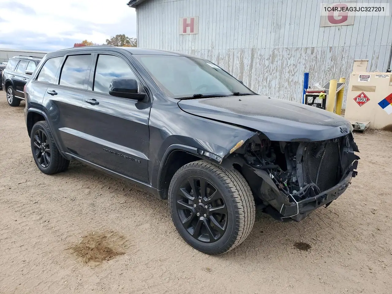 2018 JEEP GRAND CHEROKEE VIN 1C4RJEAG3JC327201 — фото 4