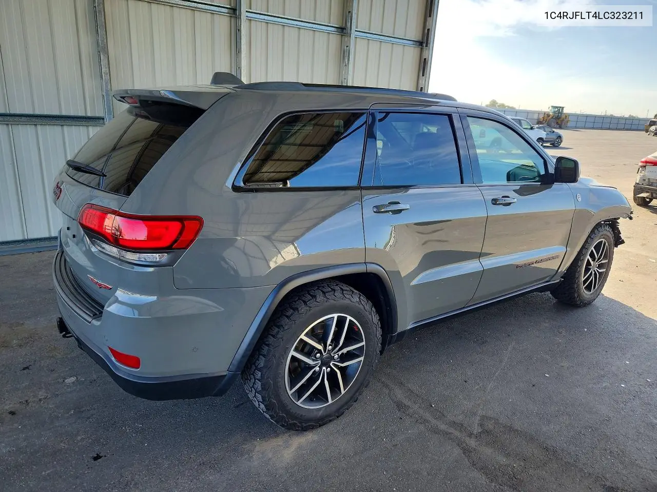 2020 JEEP GRAND CHEROKEE VIN 1C4RJFLT4LC323211 — фото 3