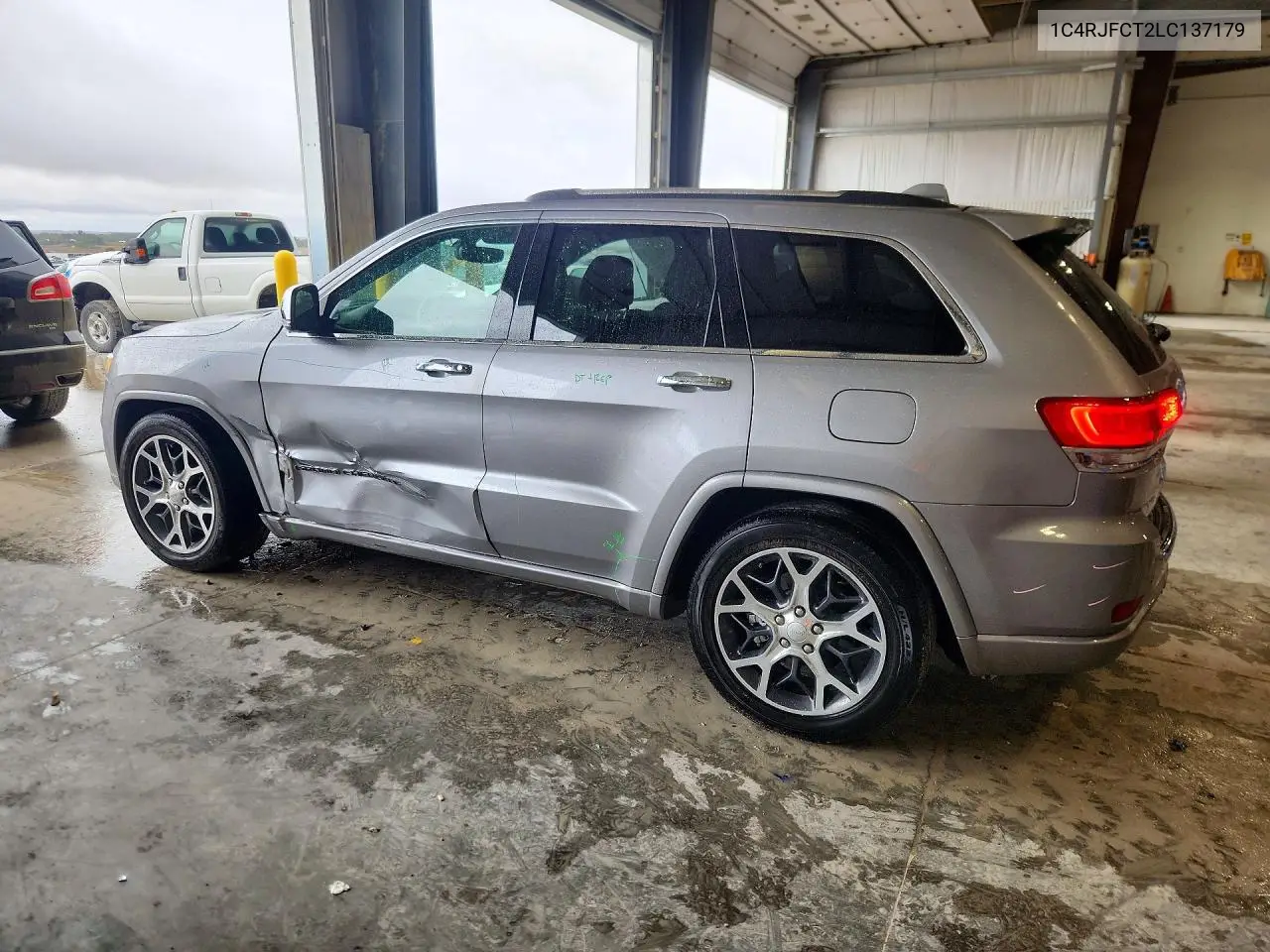 2020 JEEP GRAND CHEROKEE VIN 1C4RJFCT2LC137179 — фото 2