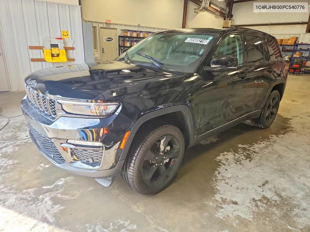 JEEP GRAND CHEROKEE 2023, VIN 1C4RJHBG0PC540776
