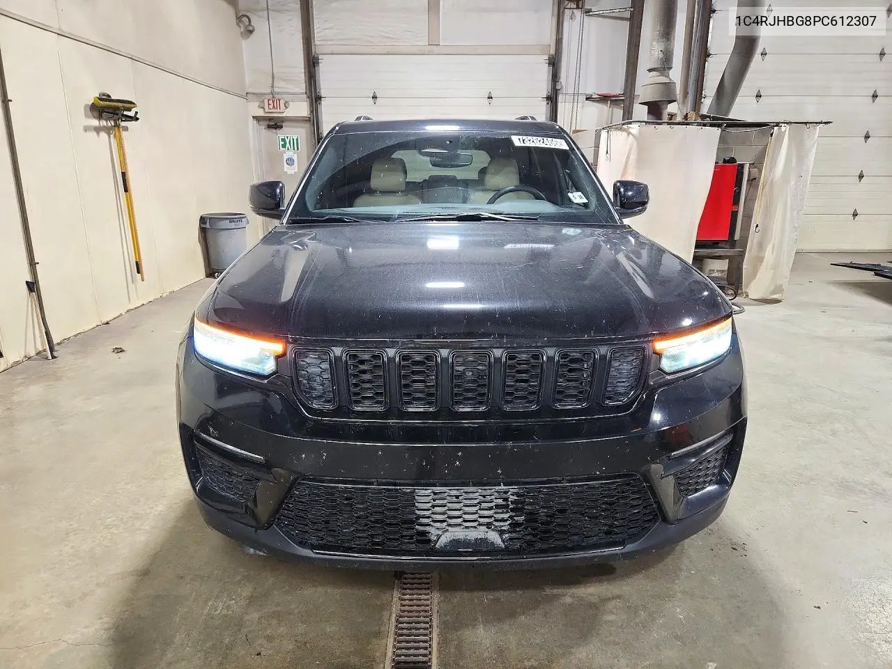 2023 JEEP GRAND CHEROKEE VIN 1C4RJHBG8PC612307 — фото 5