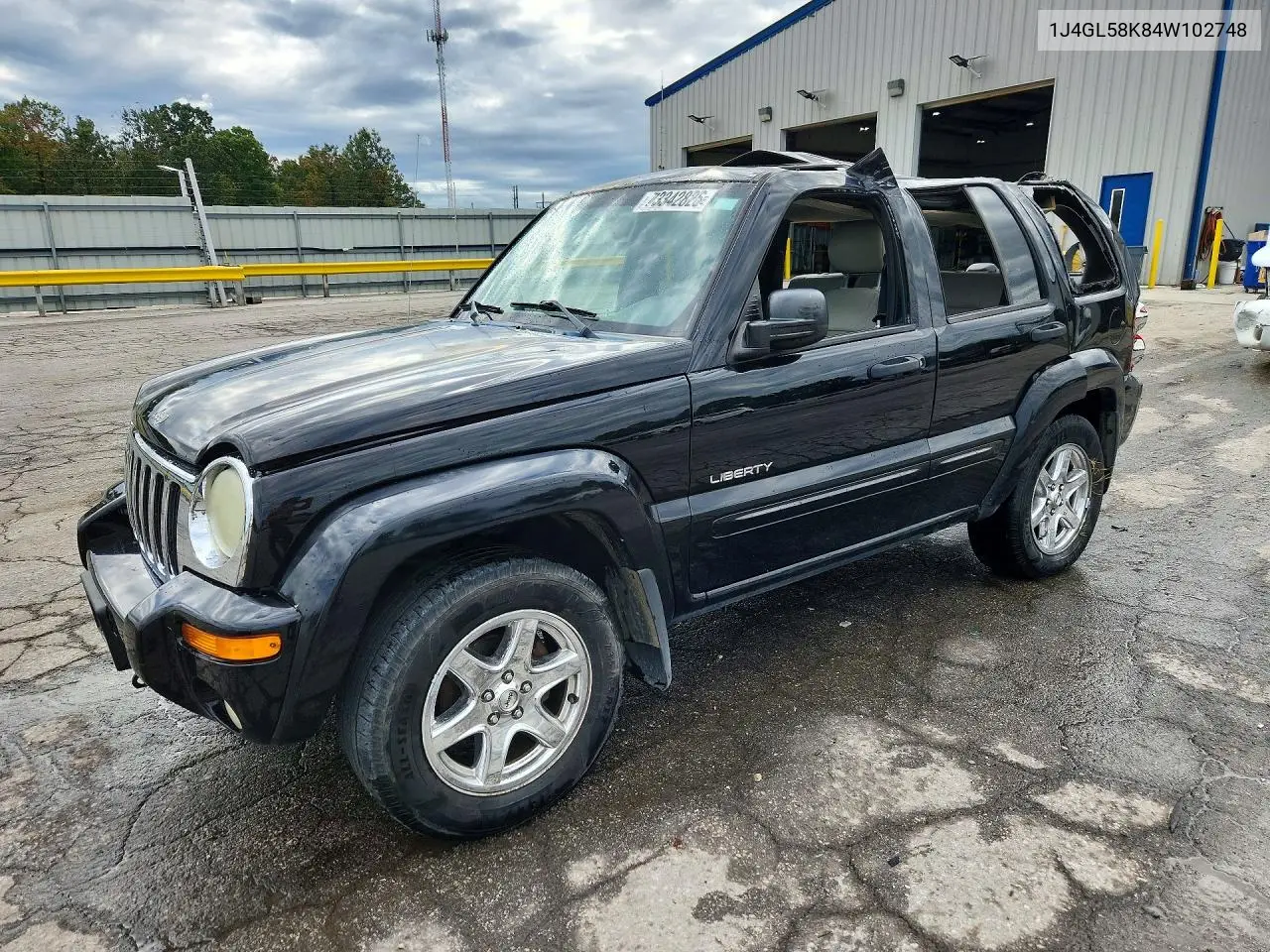 JEEP LIBERTY (NORTH AMERICA) 2004, VIN 1J4GL58K84W102748