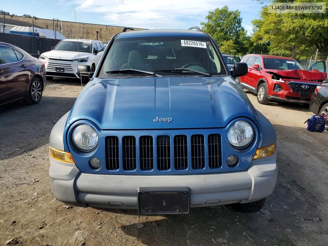 2005 JEEP LIBERTY (NORTH AMERICA) VIN 1J4GL48K85W693790 — фото 5