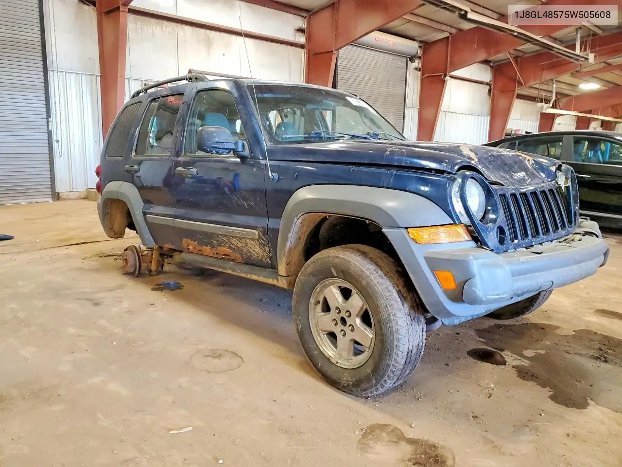 2005 JEEP LIBERTY (NORTH AMERICA) VIN 1J8GL48575W505608 — фото 4